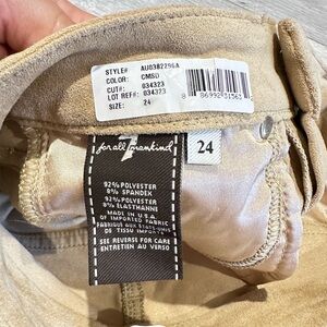 Seven for all mankind the suedes skinny size 24